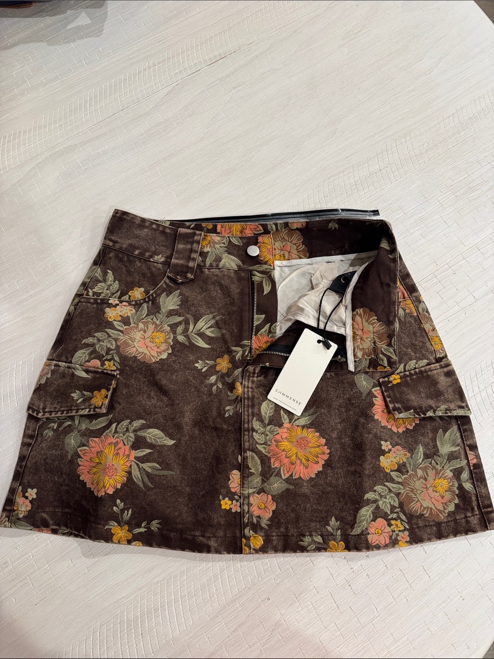 Commense Brown Floral Cargo Mini Skirt - Picture 9 of 10